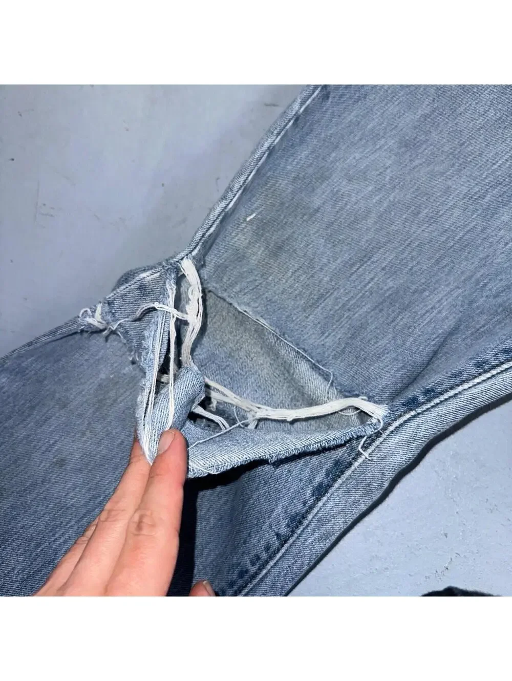 Levis 501 Vintage Y2K XX Straight Leg Jeans Blue Light Wash 36x34 Act 35x32